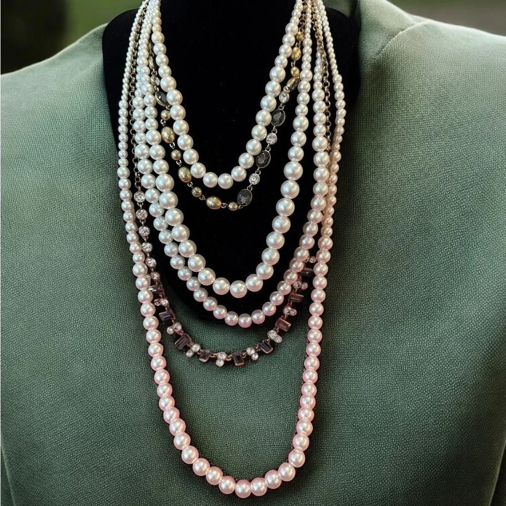 Vintage Elegant Pearl and Black Beaded‎ Necklace Set